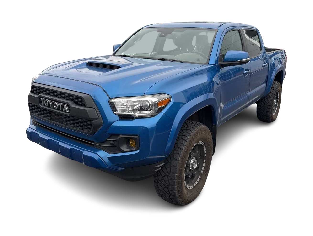 Thumbnail: 2018 Toyota Tacoma - 1