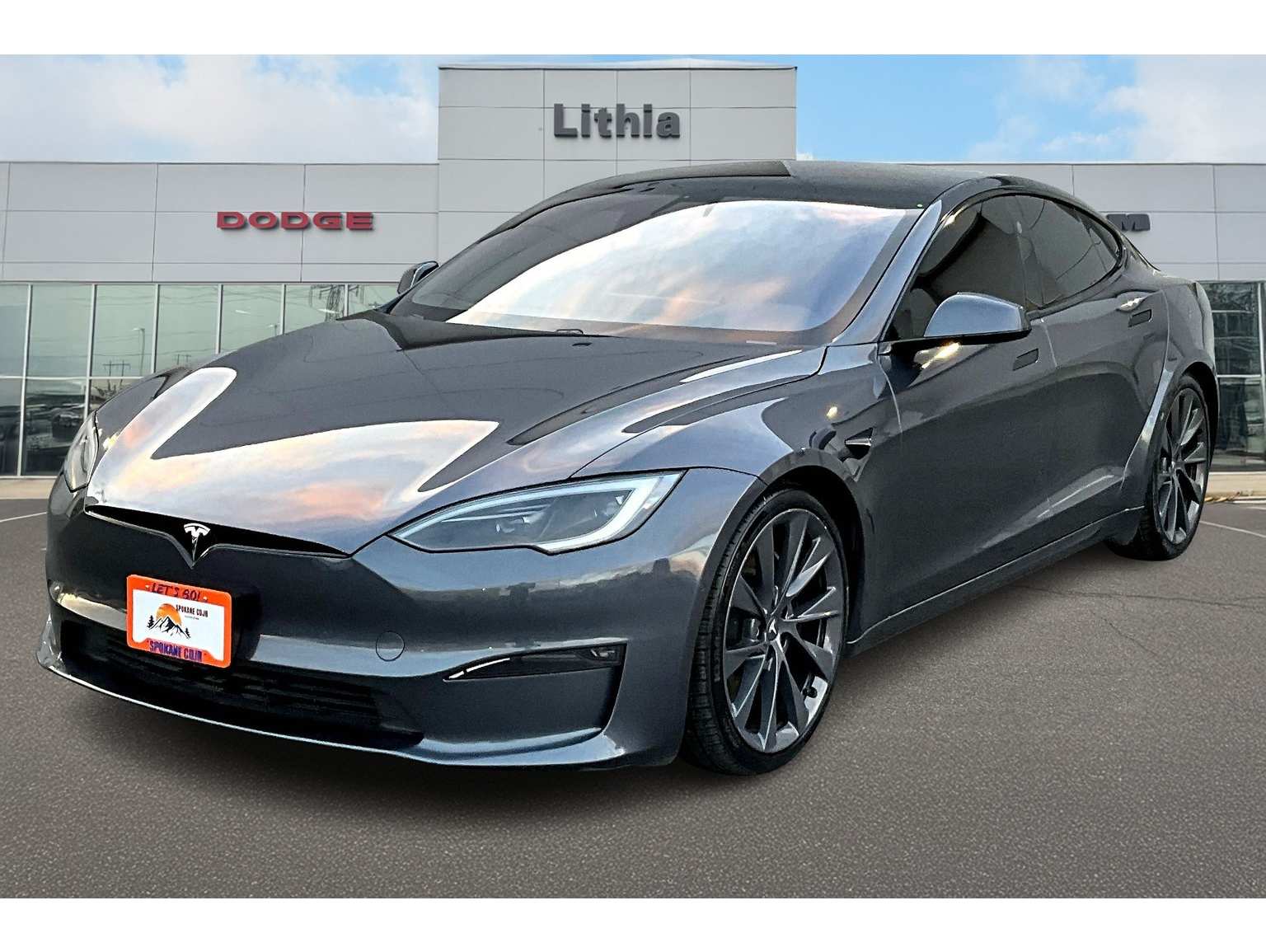 2022 Tesla Model S Base's photo