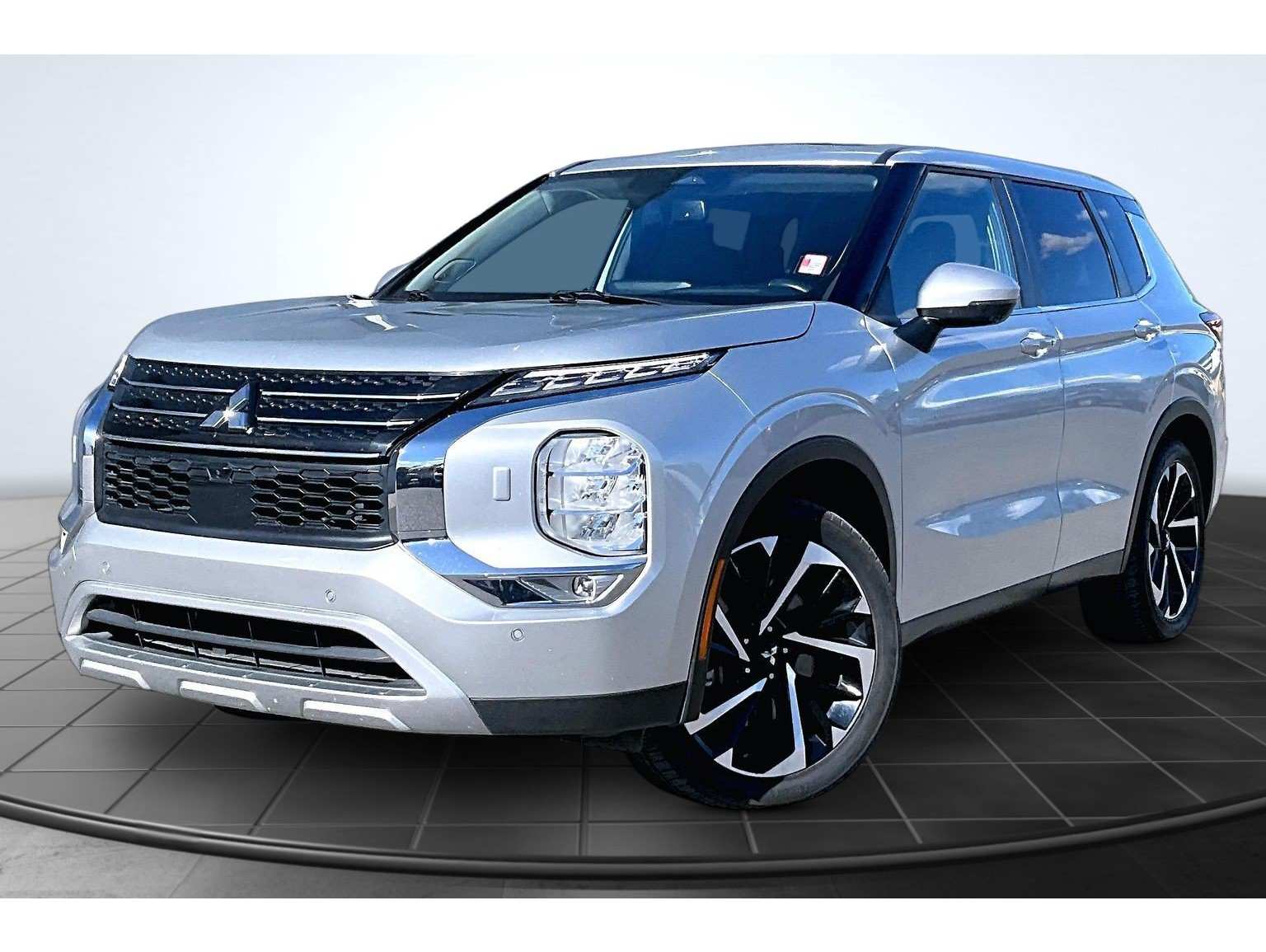 2024 Mitsubishi Outlander