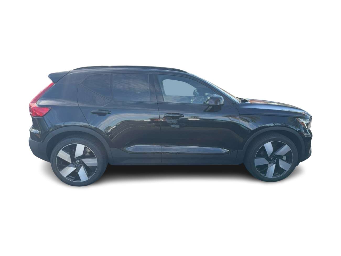 Thumbnail: 2023 Volvo XC40 - 1