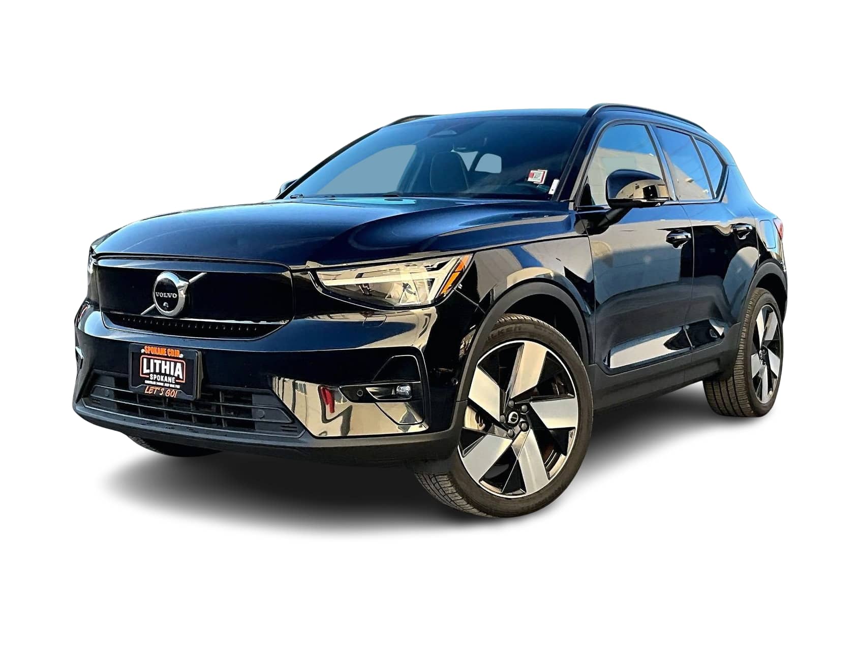 Thumbnail: 2023 Volvo XC40 - 1
