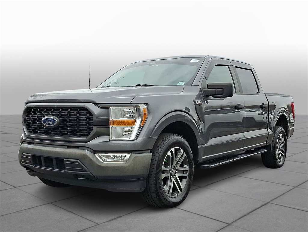 2022 Ford F-150 XL's photo