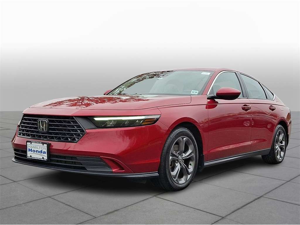 2024 Honda Accord EX's photo