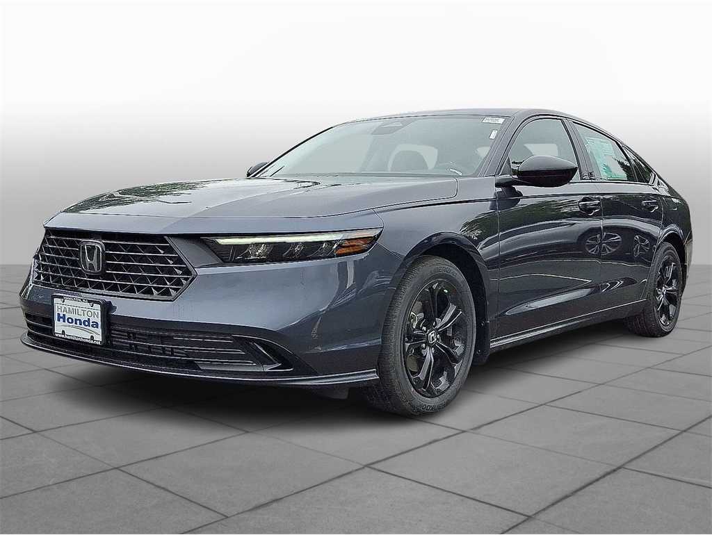 2025 Honda Accord SE's photo