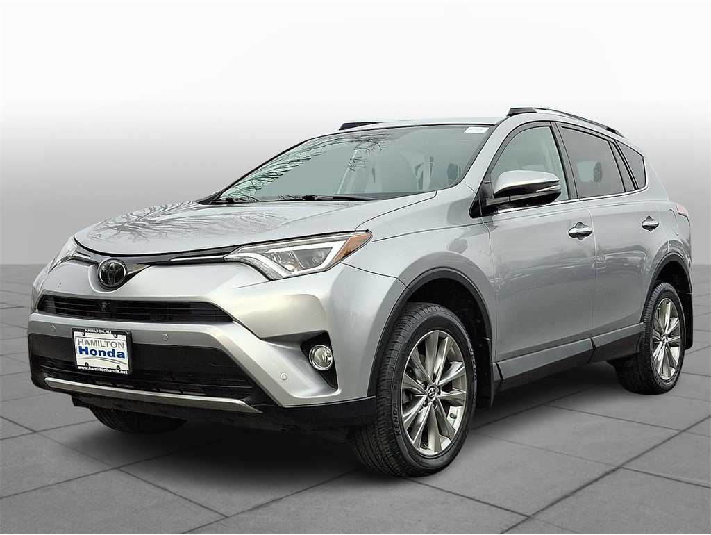 2016 Toyota RAV4 Limited's photo