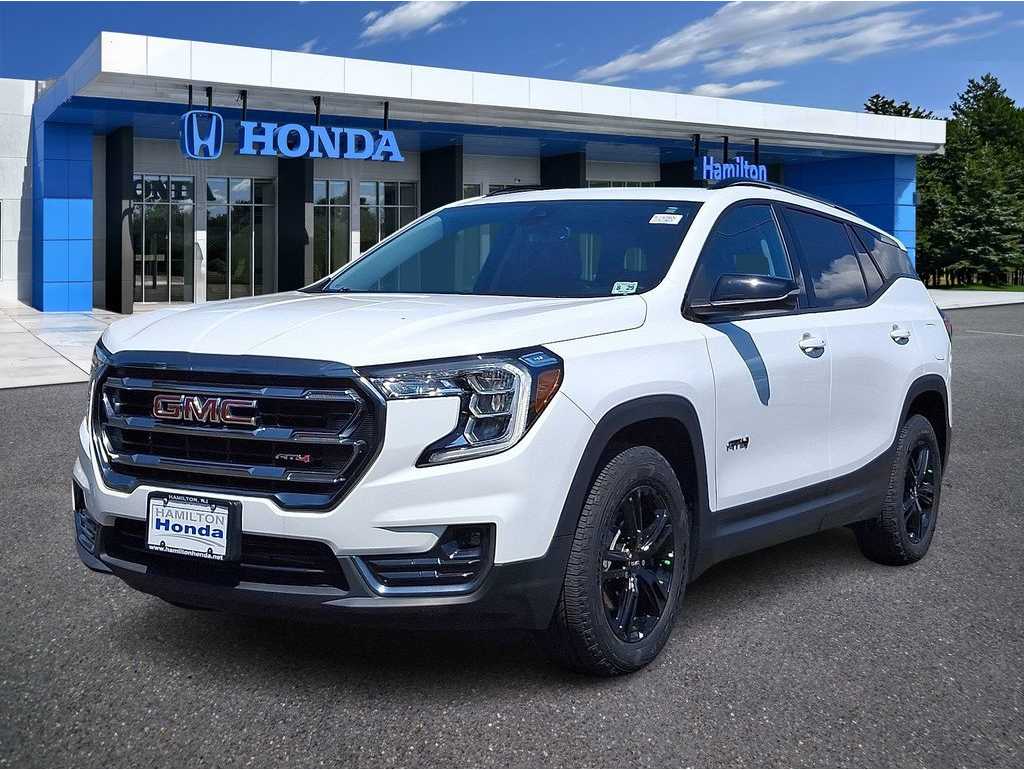 2024 GMC Terrain AT4