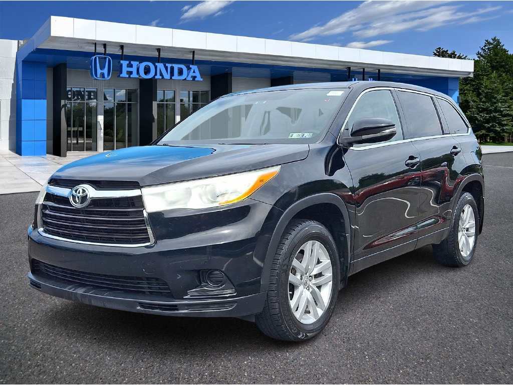 2014 Toyota Highlander LE