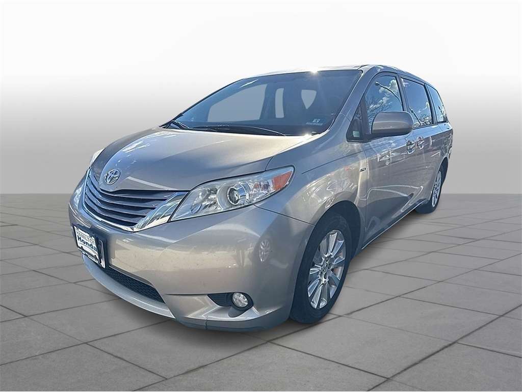 2016 Toyota Sienna XLE