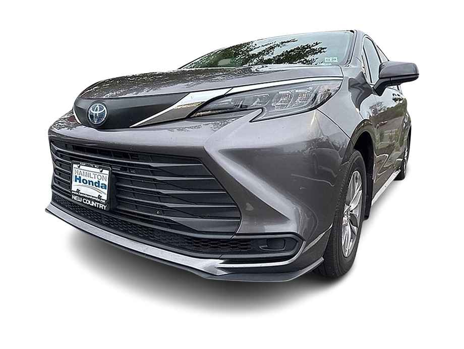 Thumbnail: 2024 Toyota Sienna - 1