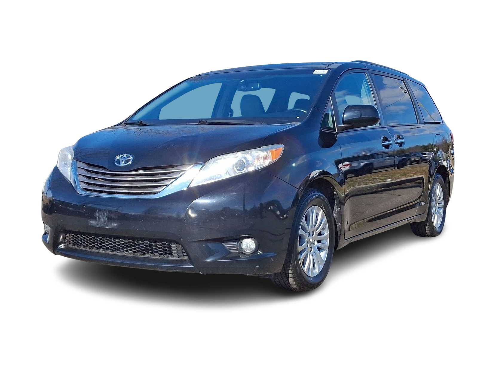 2016 Toyota Sienna XLE Hero Image