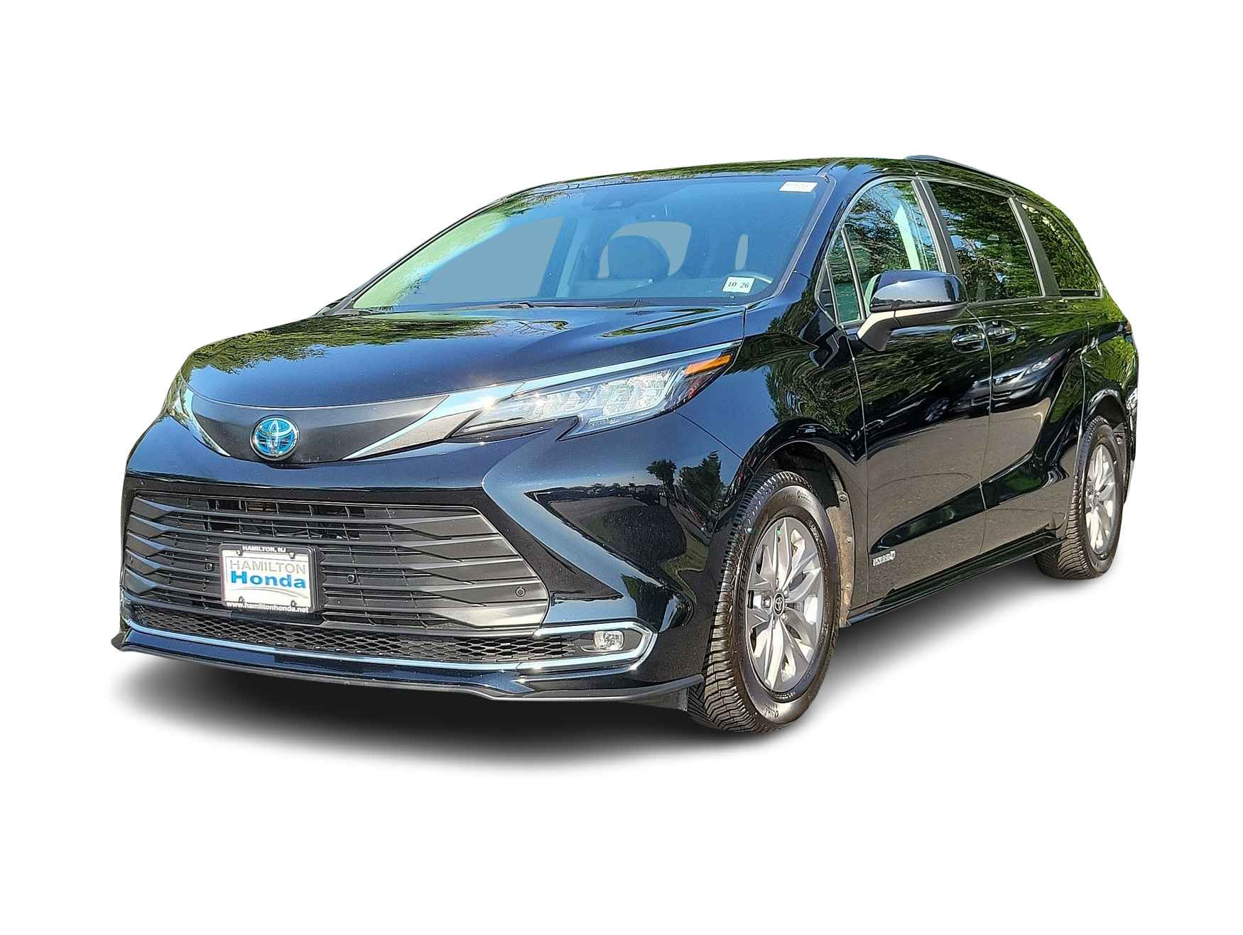 2021 Toyota Sienna XLE -
                Hamilton Township, NJ