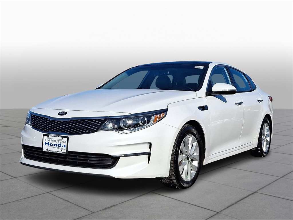 2017 Kia Optima EX's photo