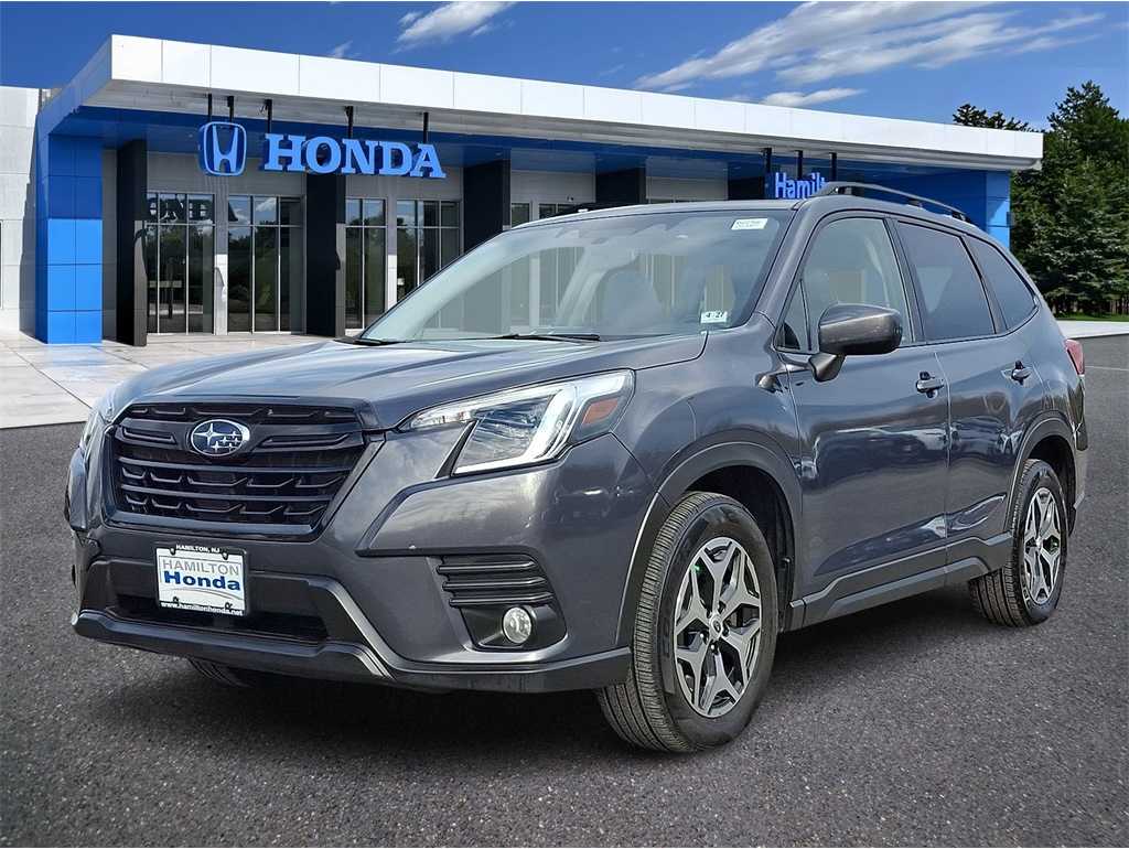 2022 Subaru Forester Premium