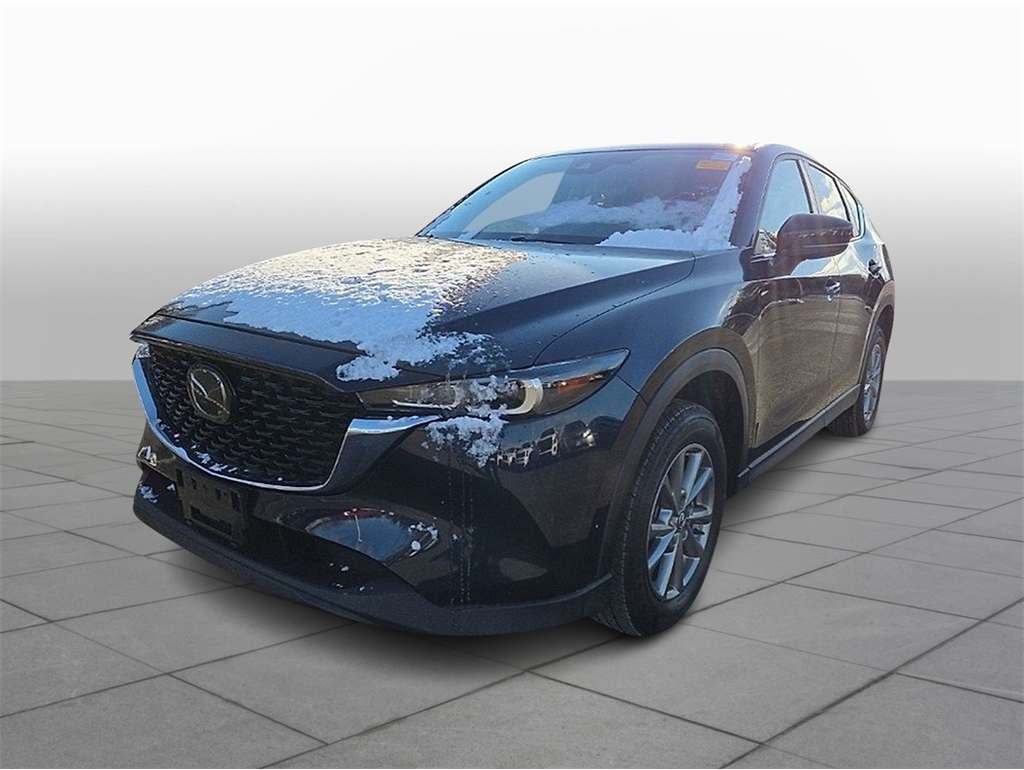 2022 Mazda CX-5 S Select Package's photo