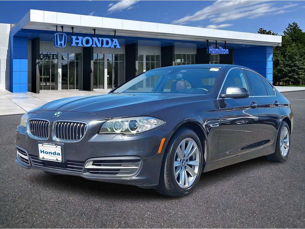 2014 BMW 5 Series 528i