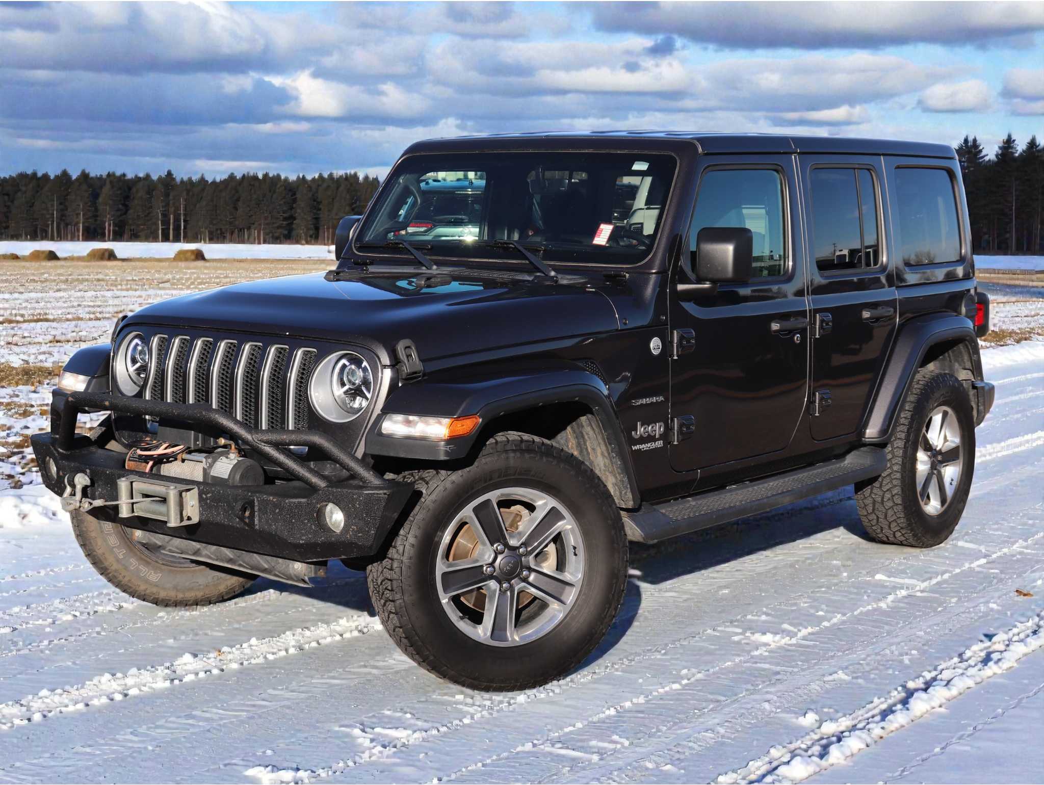 2020 Jeep Wrangler Unlimited Sahara's photo
