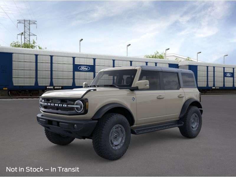 2025 Ford Bronco 4-Door Outer Banks's photo