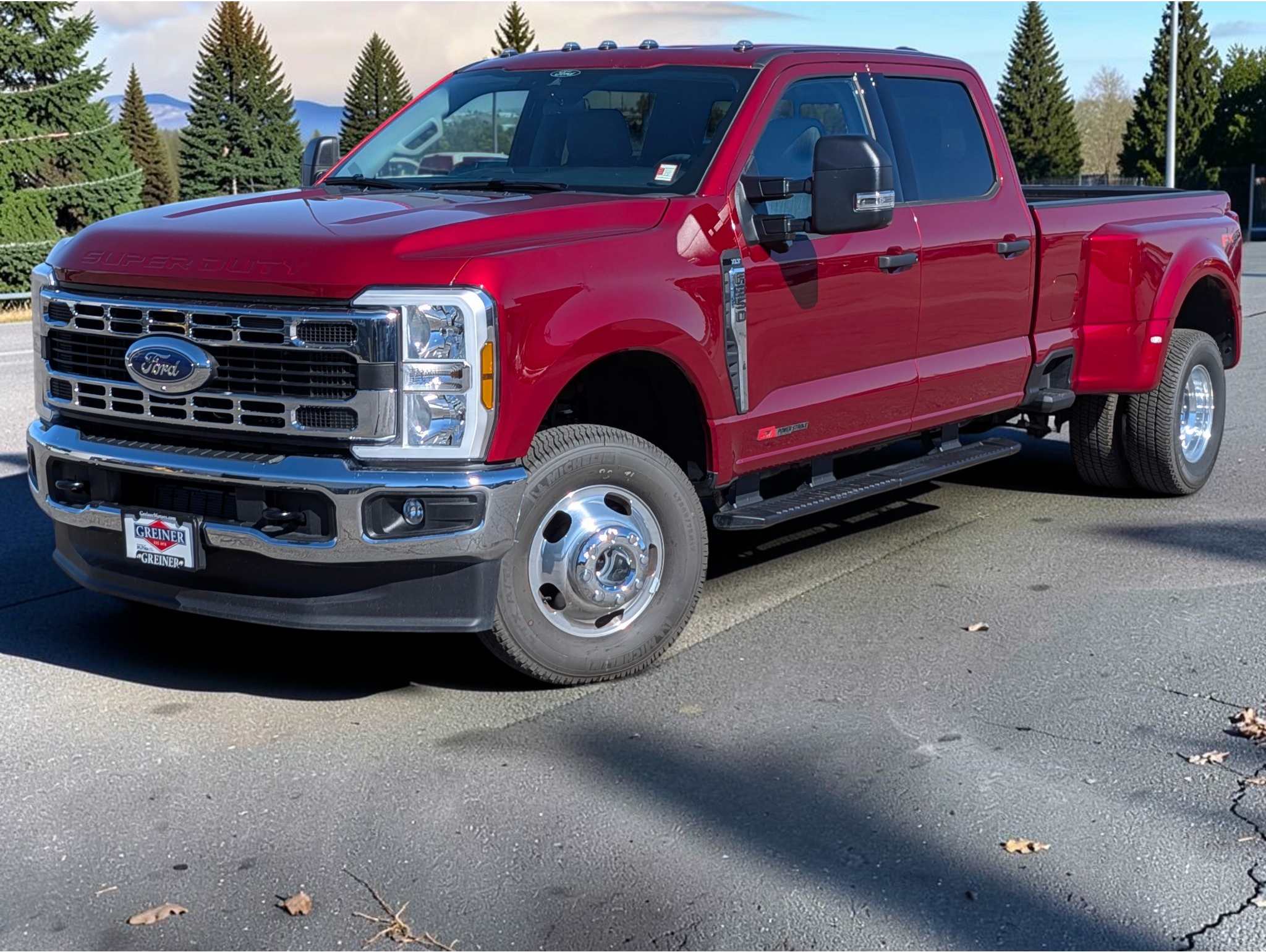 2026 Ford F-350 Super Duty XLT