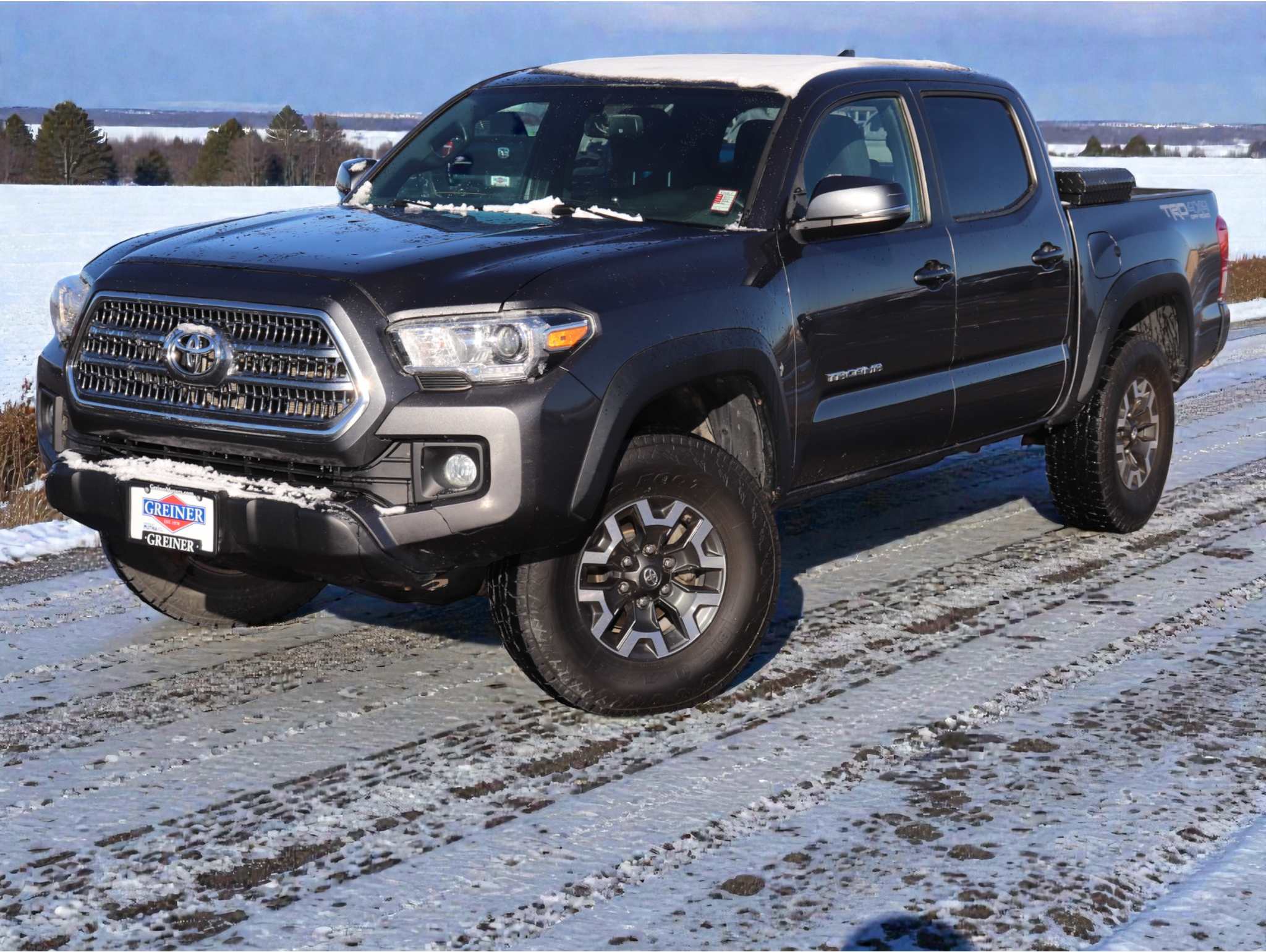 2016 Toyota Tacoma TRD Off Road's photo