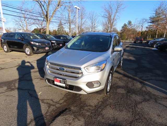 2018 Ford Escape Titanium's photo