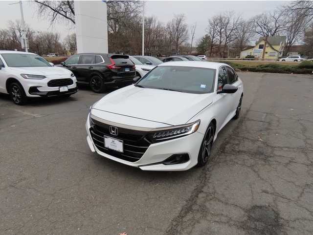 2022 Honda Accord Sport's photo