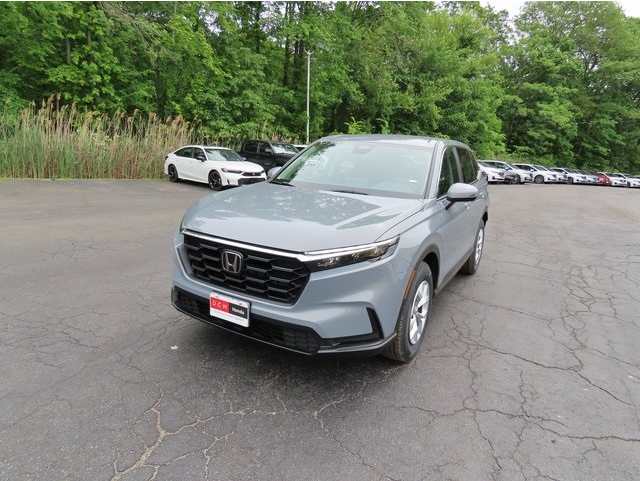 2025 Honda CR-V LX's photo