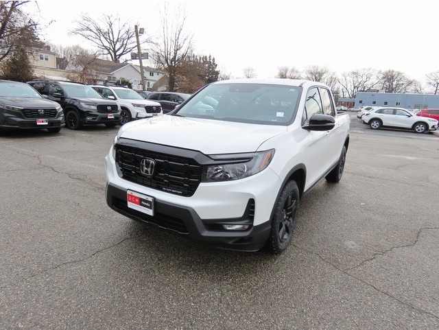 2025 Honda Ridgeline Black Edition's photo