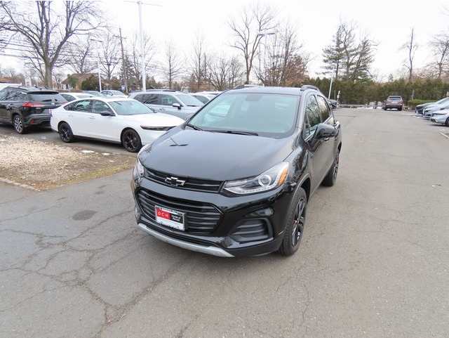 2022 Chevrolet Trax LT's photo