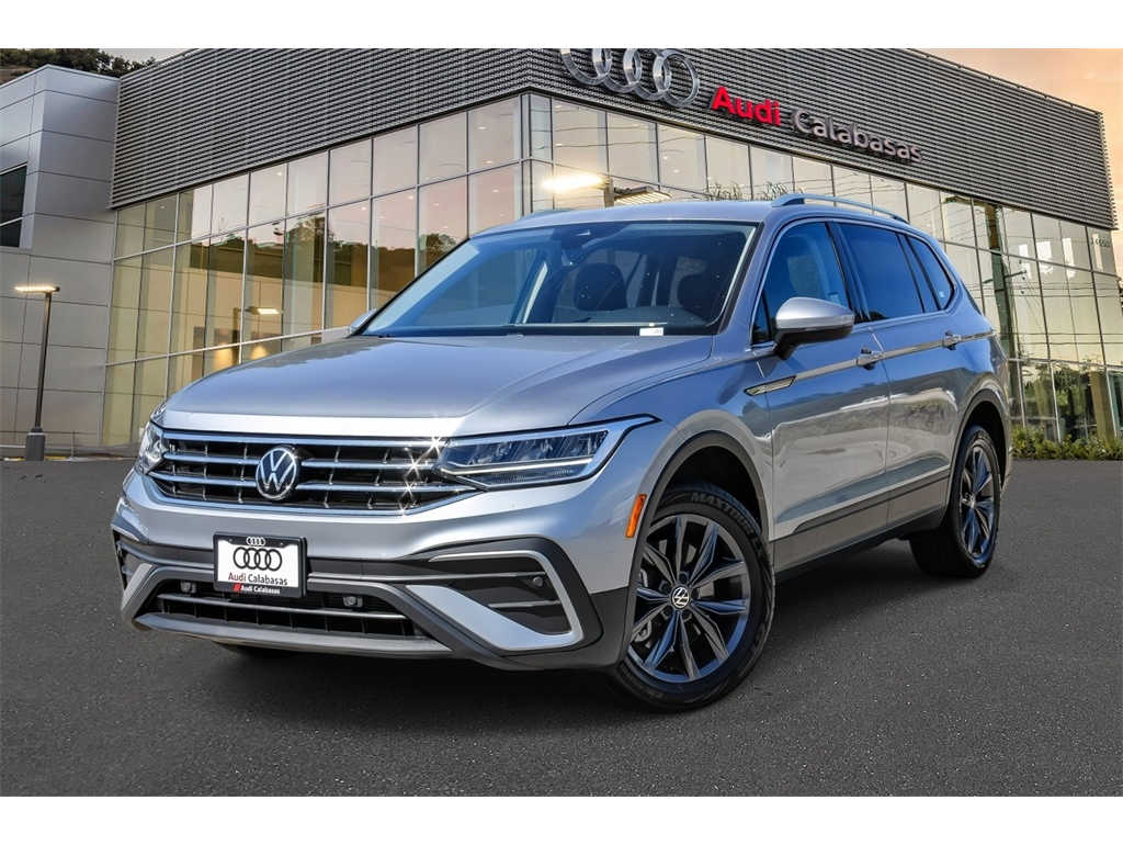 2023 Volkswagen Tiguan SE