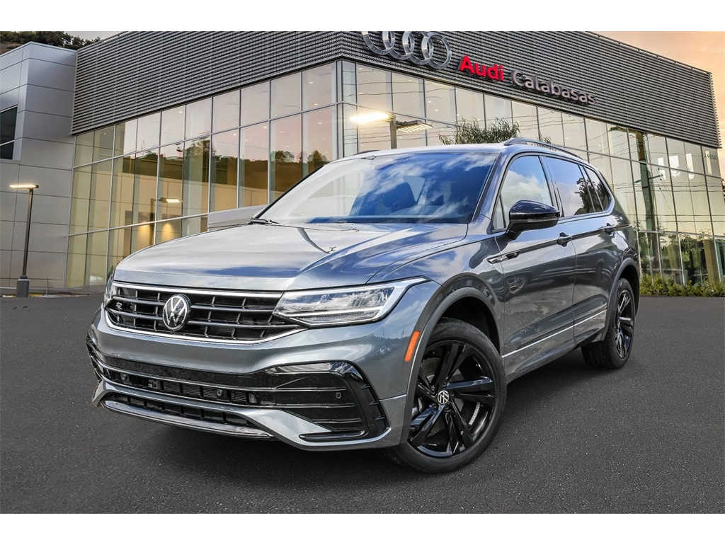 2024 Volkswagen Tiguan SE R-LINE BLACK