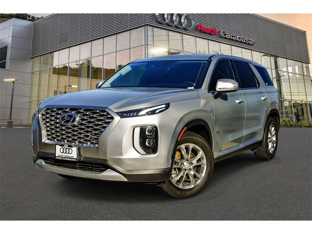2022 Hyundai Palisade SE's photo