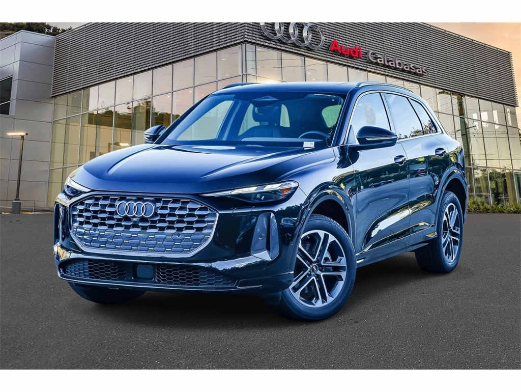 2025 Audi New Q5 Premium's photo