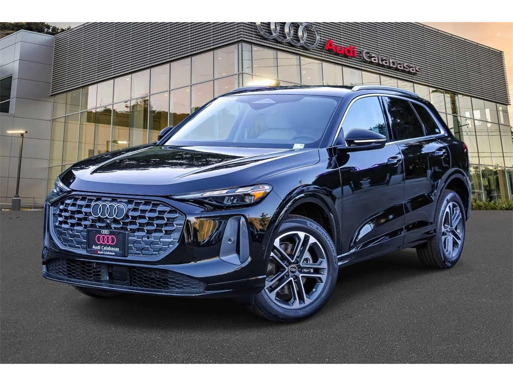 2025 Audi New Q5 Premium's photo