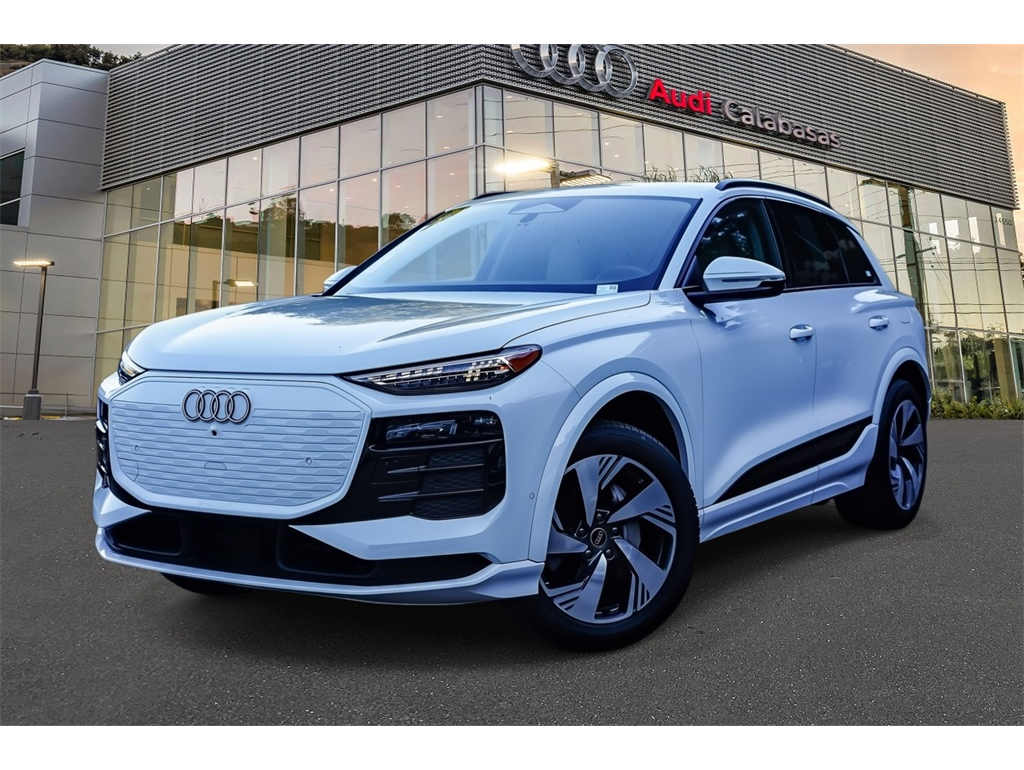 2025 Audi Q6 e-tron Premium Plus's photo