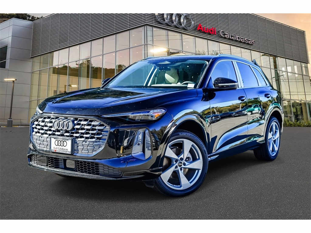 2025 Audi New Q5 Premium Plus's photo