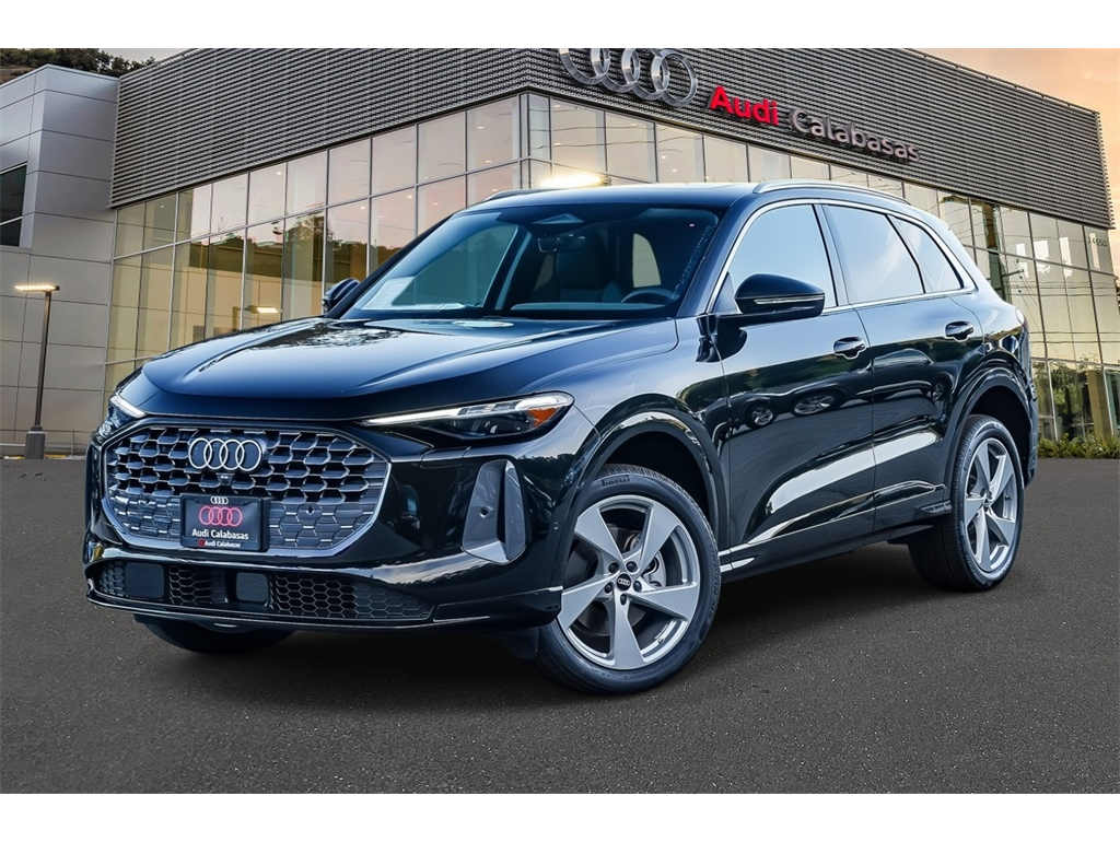 2025 Audi New Q5 Premium Plus's photo