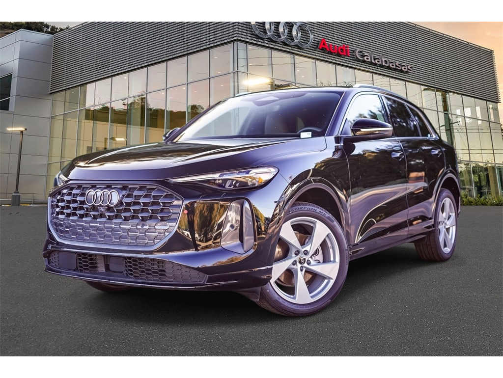 2025 Audi New Q5 Premium Plus's photo