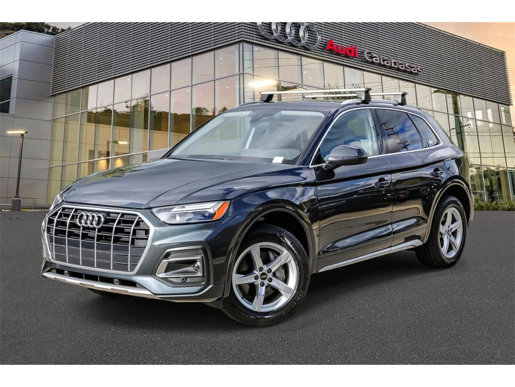 2023 Audi Q5 Premium's photo