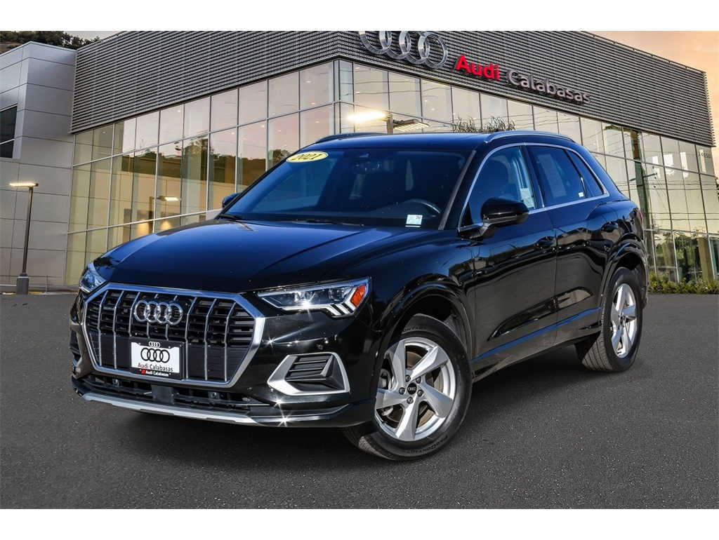 2021 Audi Q3 Premium Plus's photo