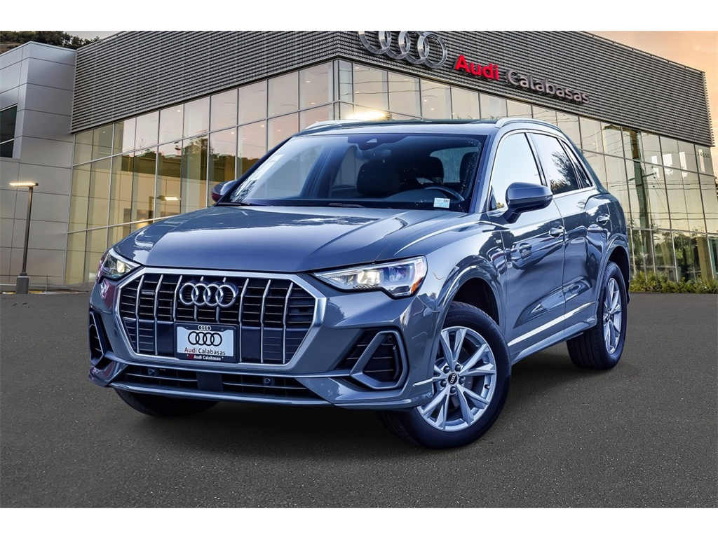 2021 Audi Q3 S Line Premium's photo