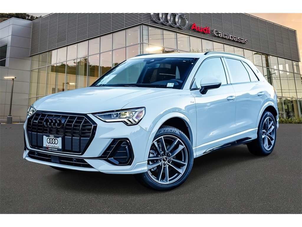 2025 Audi Q3 S Line Premium's photo