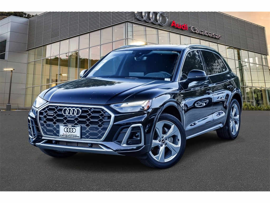 2022 Audi Q5 Premium Plus's photo