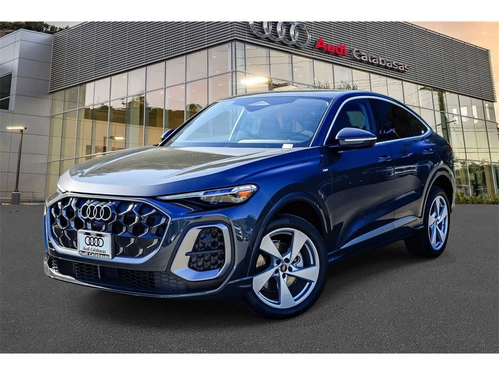 2025 Audi New Q5 Sportback Premium Plus's photo