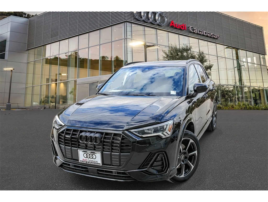 2025 Audi Q3 S Line Premium Plus's photo