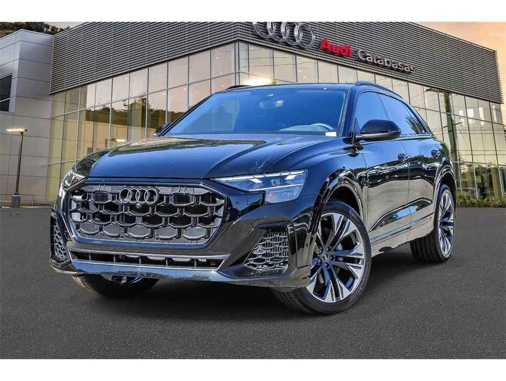 2025 Audi Q8 Premium Plus's photo