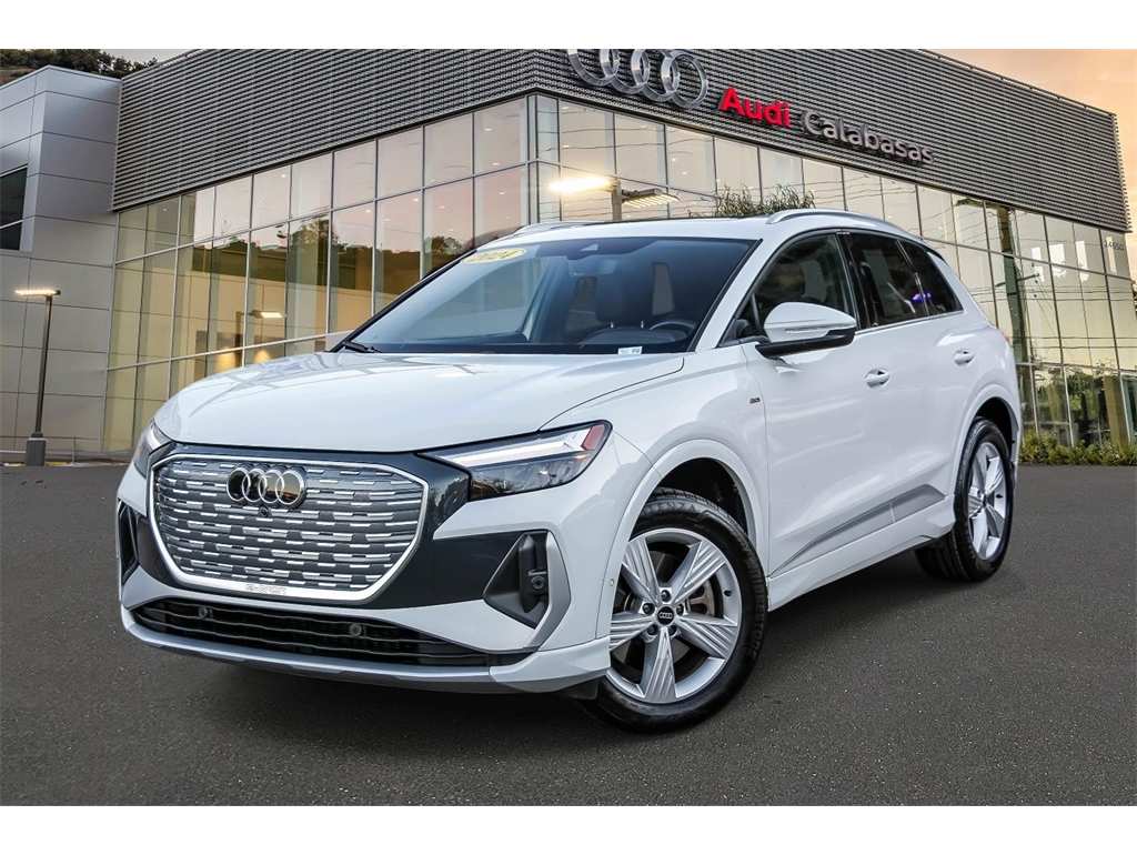 2024 Audi Q4 e-tron Premium Plus's photo