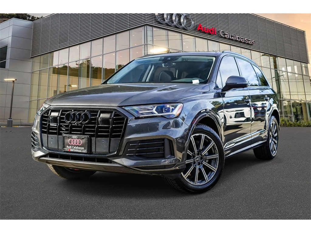 2022 Audi Q7 Premium Plus's photo