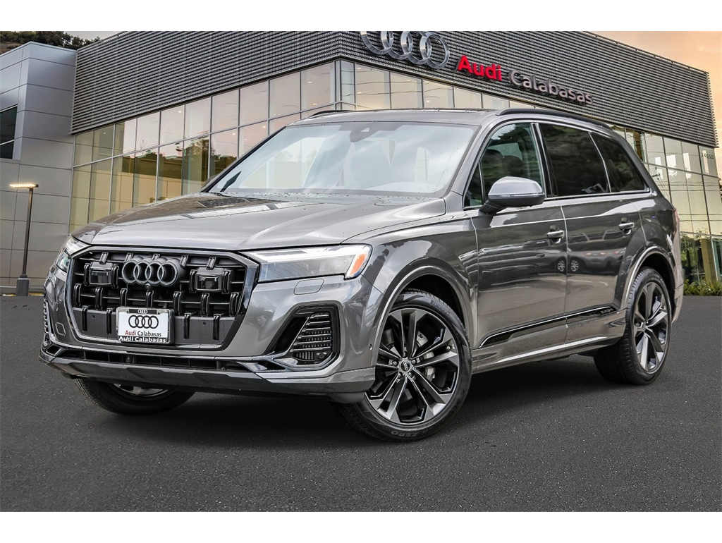 2025 Audi Q7 Premium Plus's photo