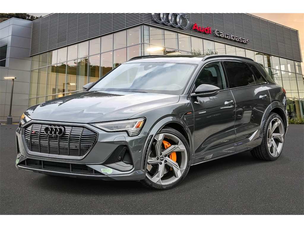 2023 Audi e-tron S Prestige's photo