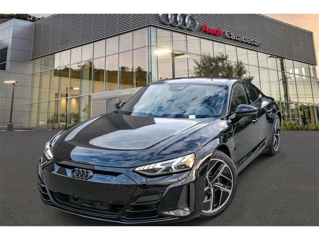 2024 Audi RS e-tron GT Base's photo